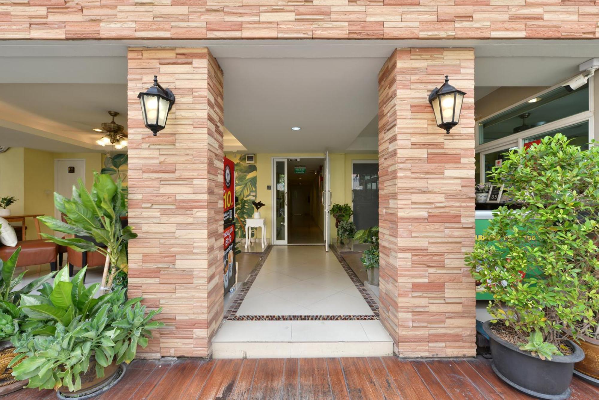 Salin Home Hotel Ramkhamhaeng Bangkok Zewnętrze zdjęcie